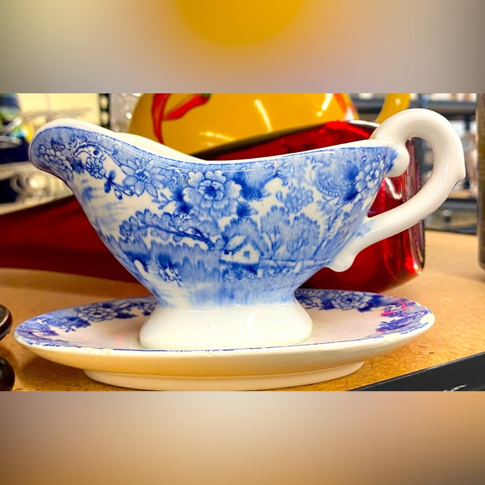 Vintage Spode Camilla Blue Italian Gravy Boat with Under-plate